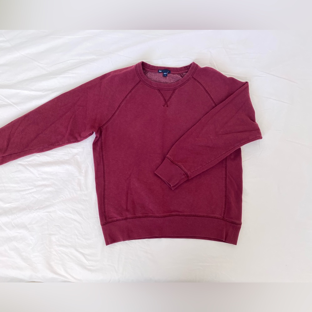 GAP Women's Rich Burgundy Crew Neck Sweater
